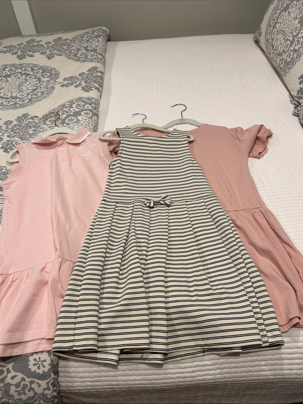 Bundle of 3 dresses. Size 6x/7.